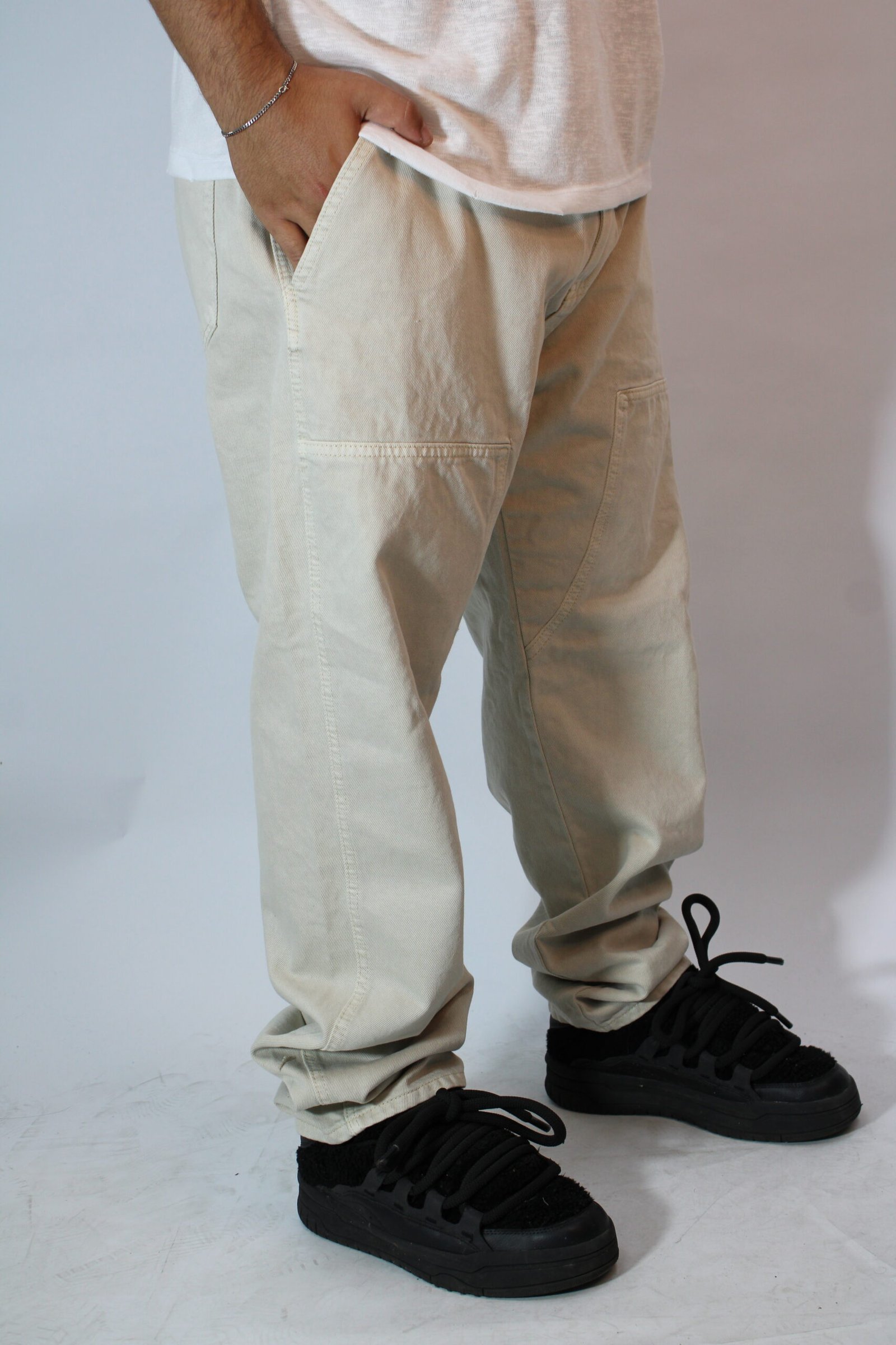 DUSTY UTILITY JEANS