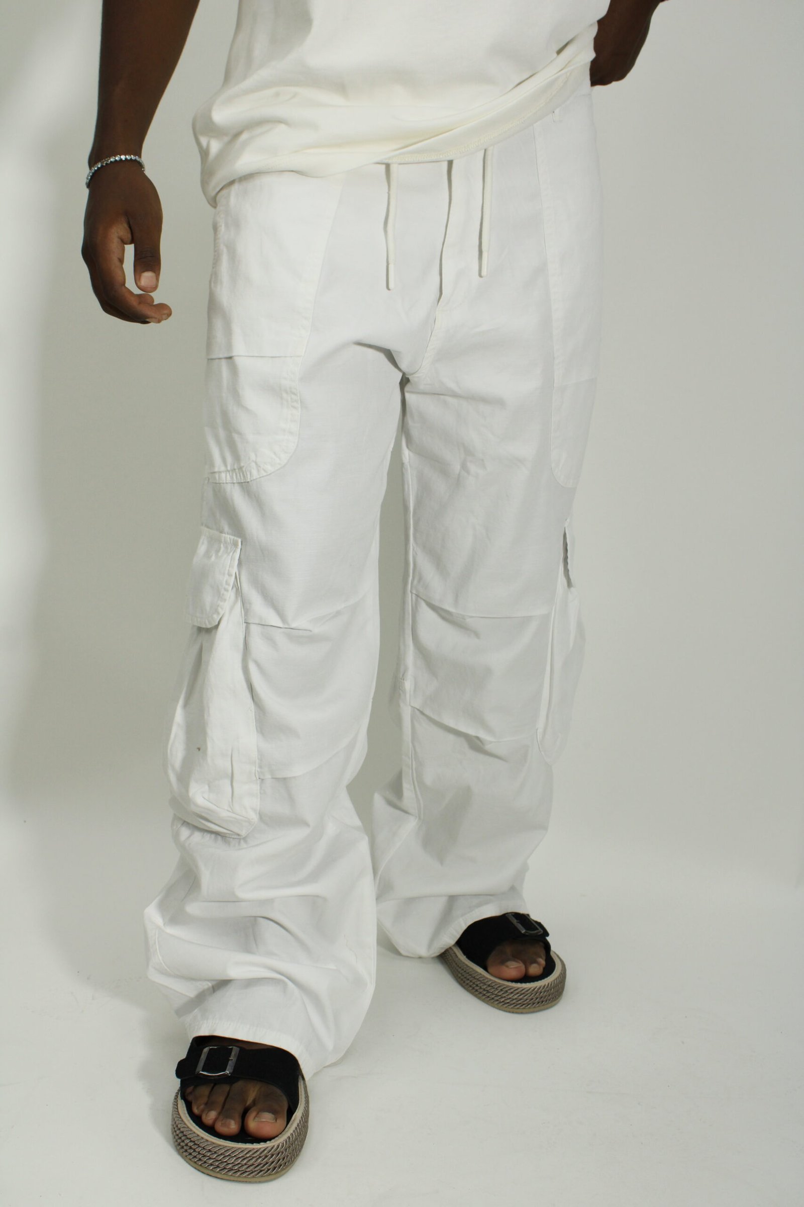 OVERFLOW WHITE BAGGY