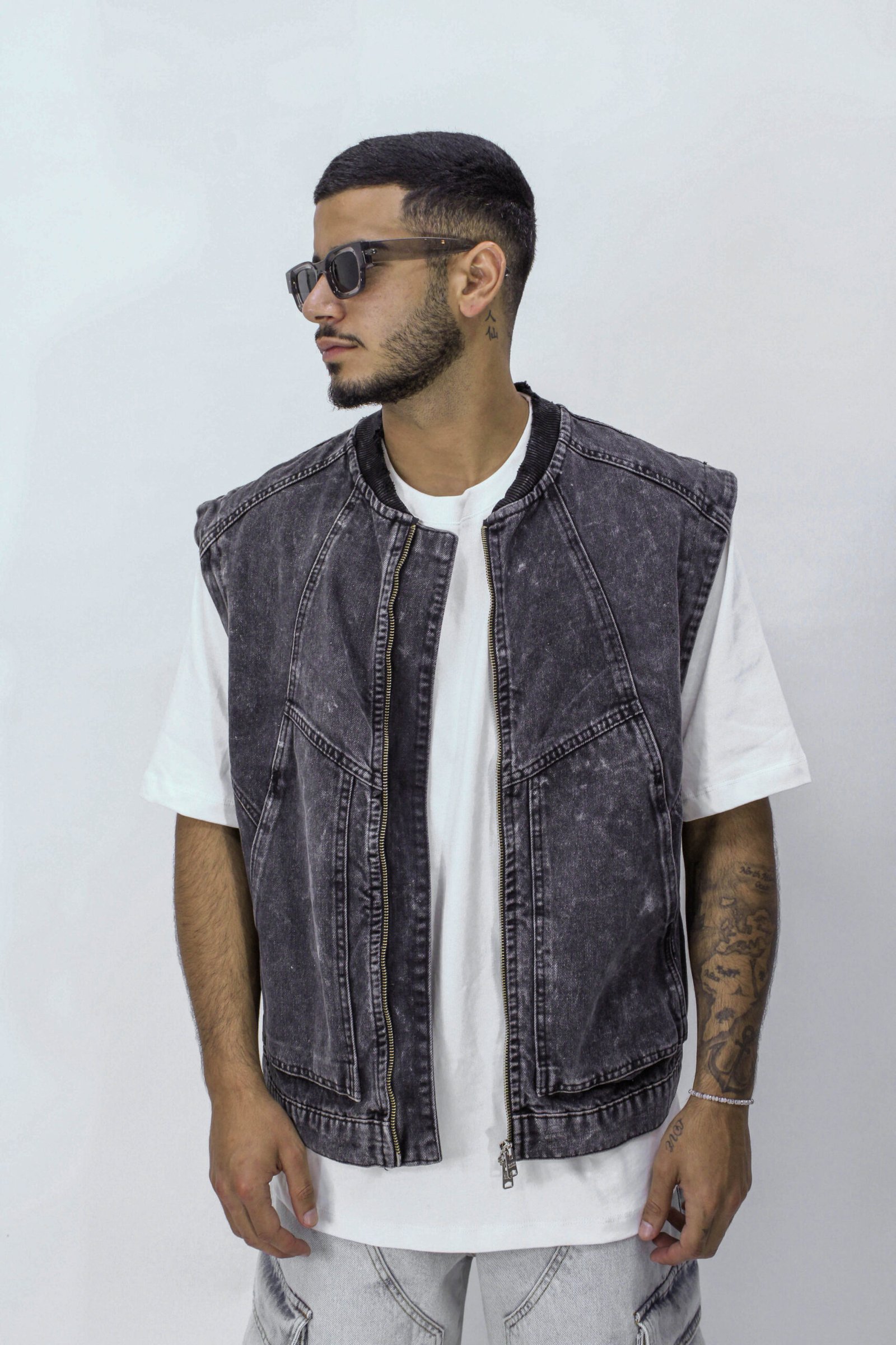 stone fuse vest