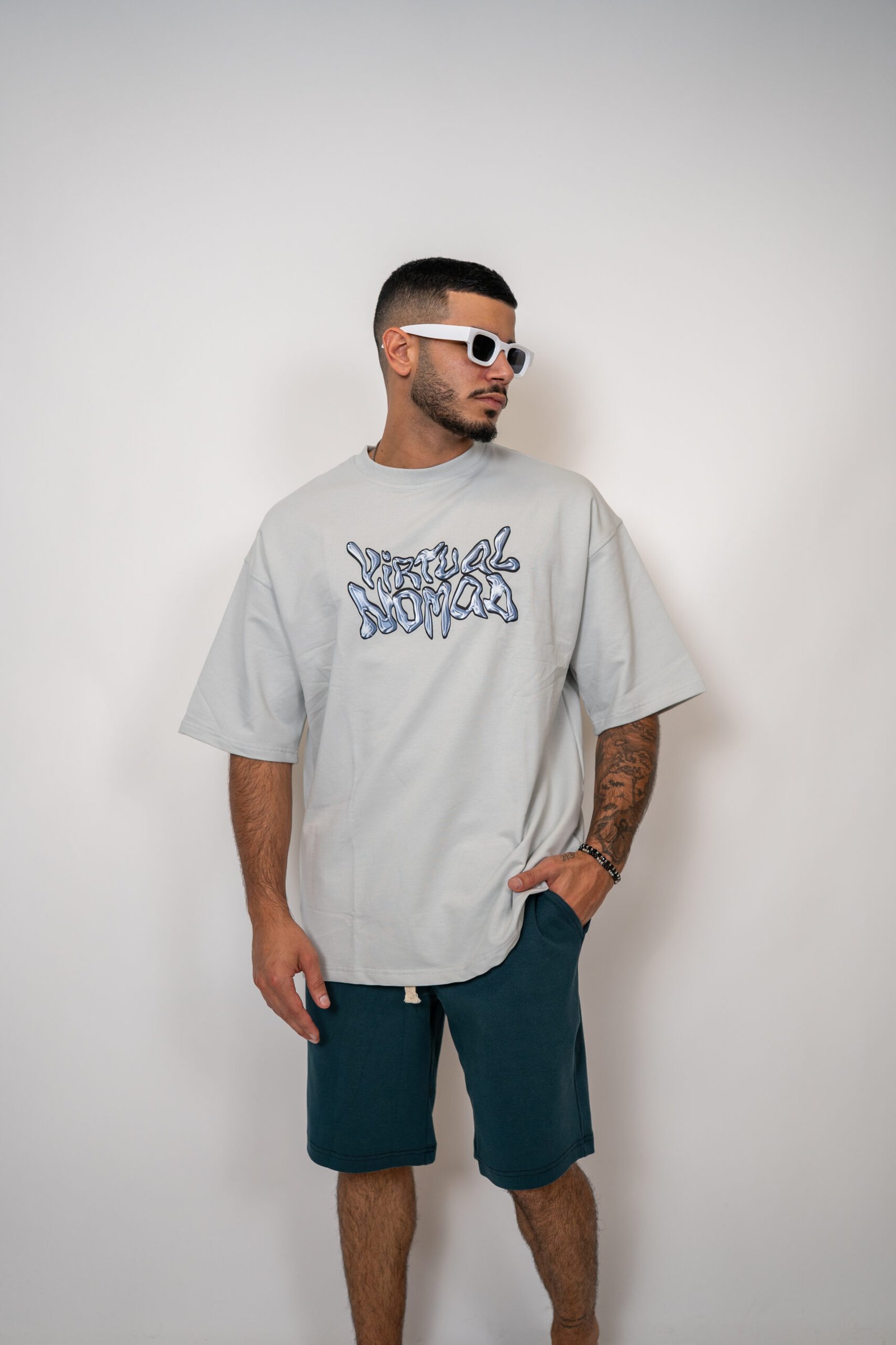 VIRTUAL NOMAD OVERSIZE T