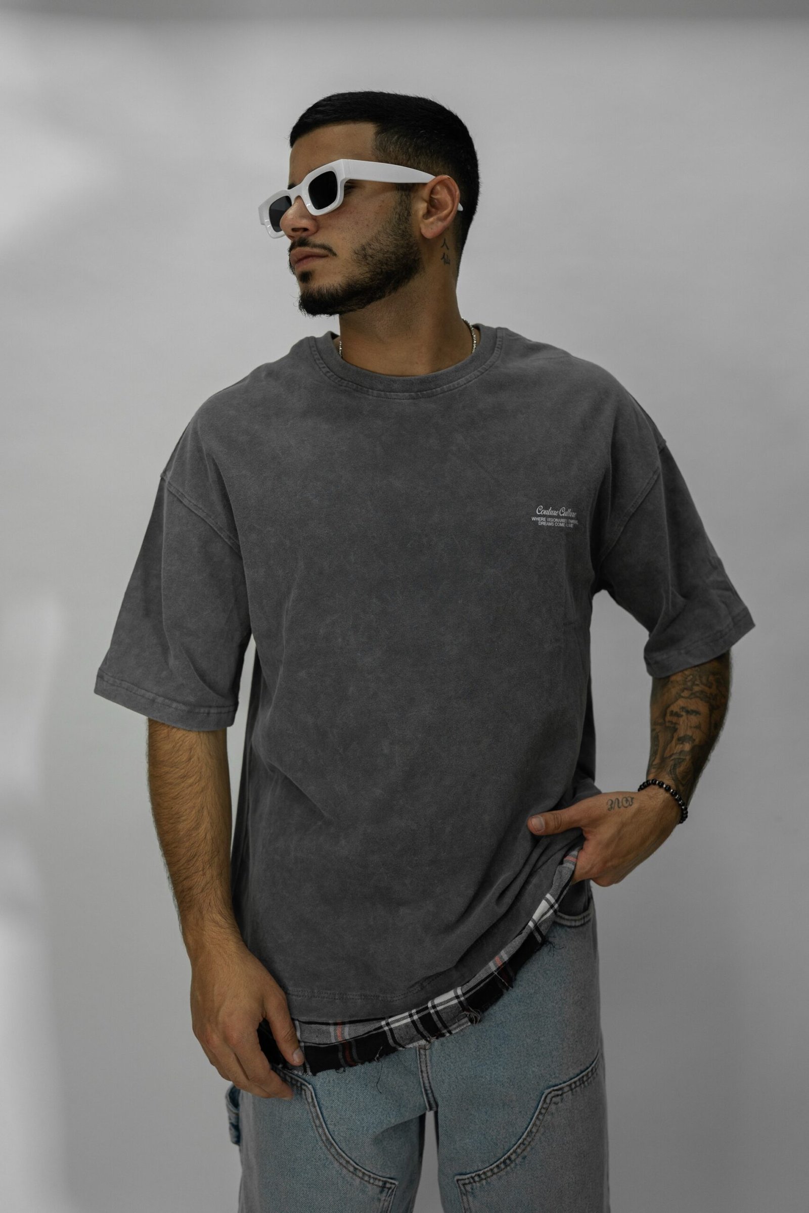 CULTURE DREAMS GREY T