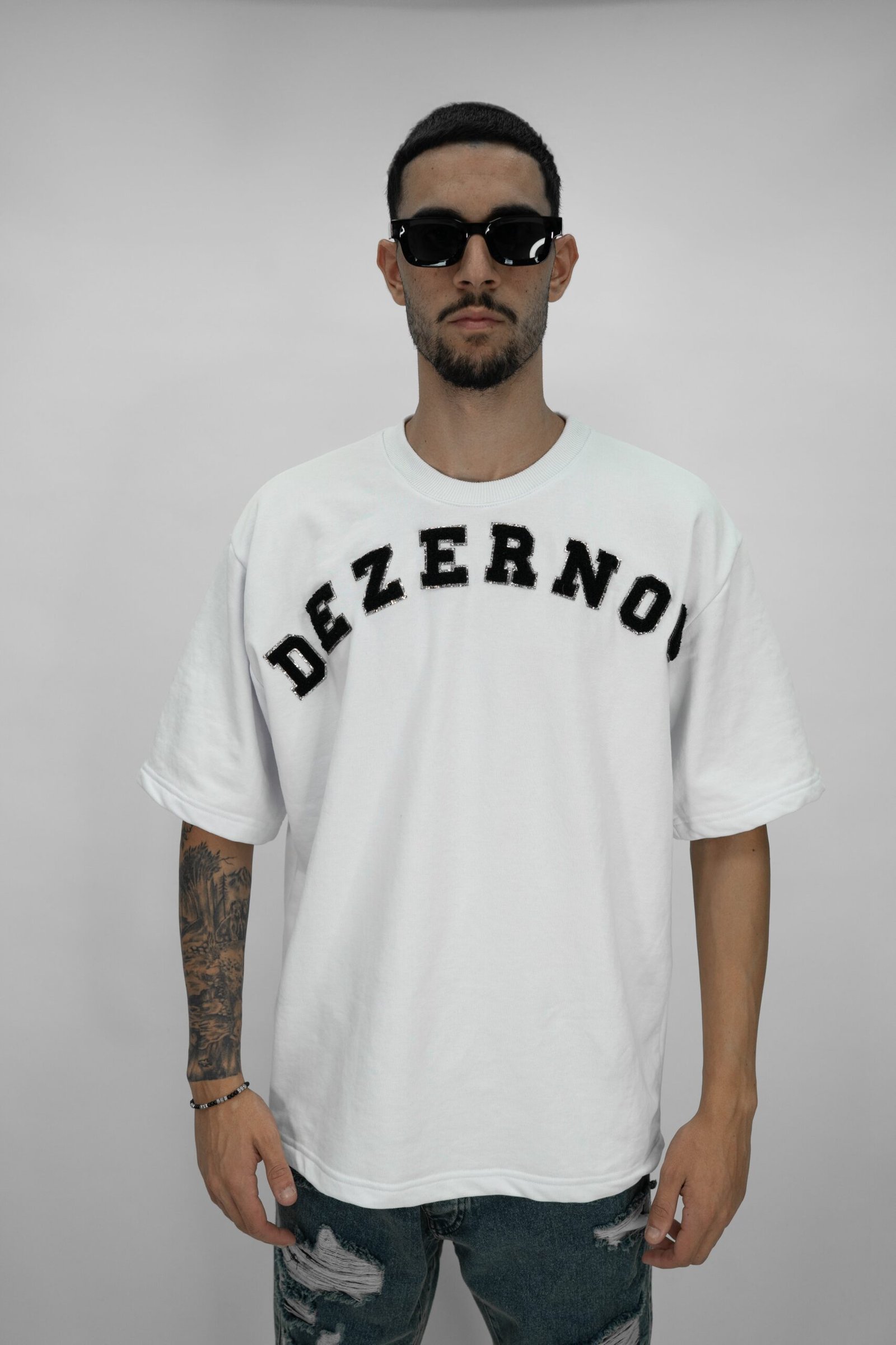 LIMITED MORE OVERSIZE T L